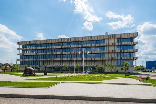 Чем отличаются стандарты LEED и BREEAM?