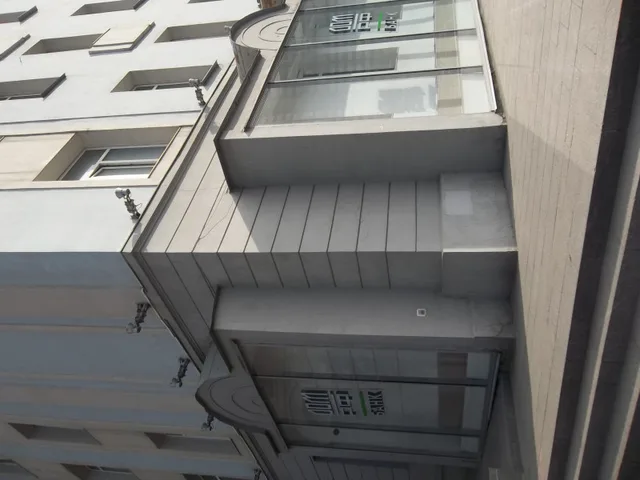 Фасад здания