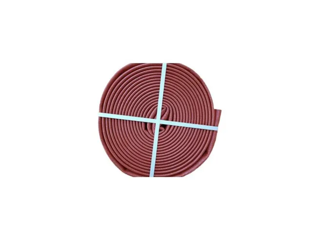 Трубчатая изоляция Isodom-Termo Super Protect красного цвета