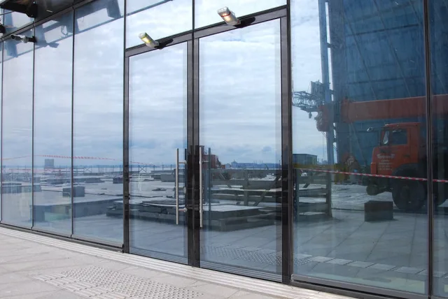 Дверь SGS FX Therm Door фасадная